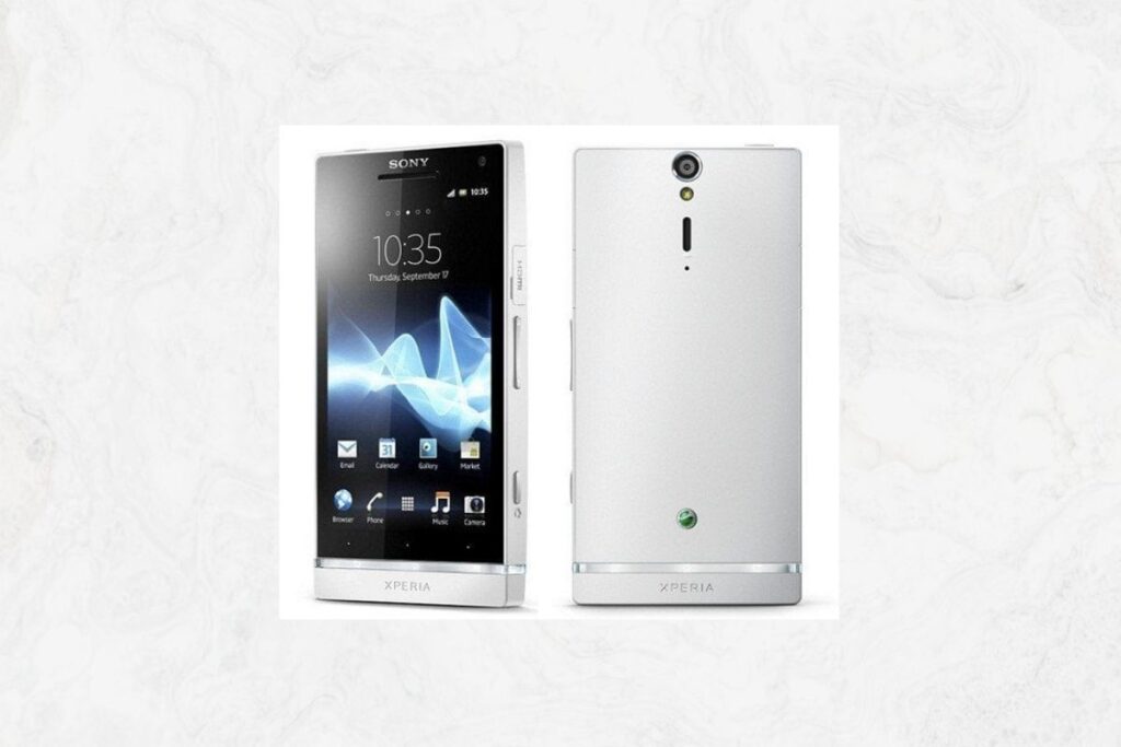 Смартфон Sony Xperia S