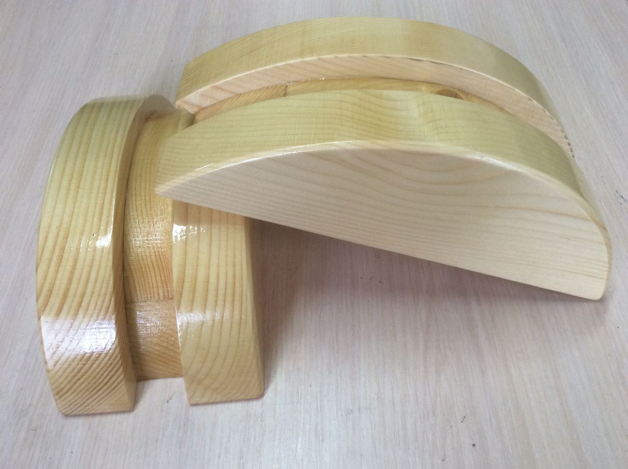 Мостик для спины. Спорт. Фитнес. Йога. Гимнастика.