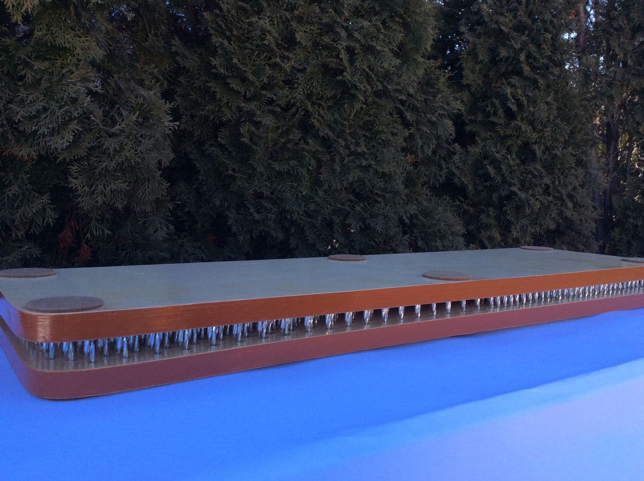 Универсальная доска Садху. Для стояния, лежания и отжиманий.