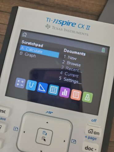 Графический калькулятор TI-Nspire CX II