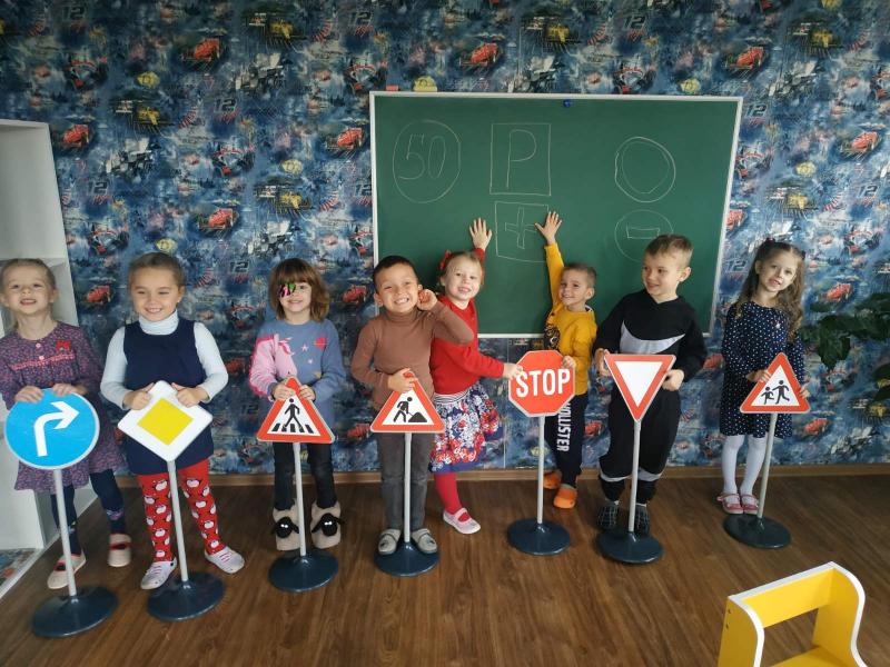 Приватний дитячий садок «Світлячок. Генiальнi дітки» — турбо