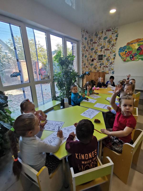 Приватний дитячий садок «Світлячок. Генiальнi дітки» — турбо