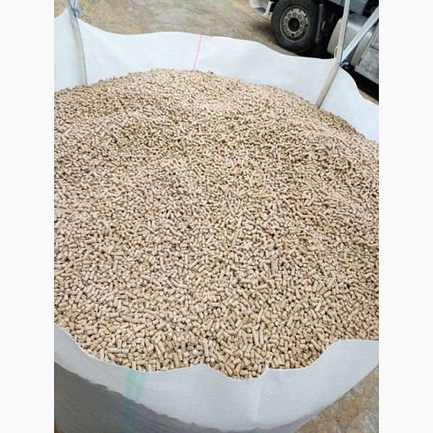 Деревна гранула