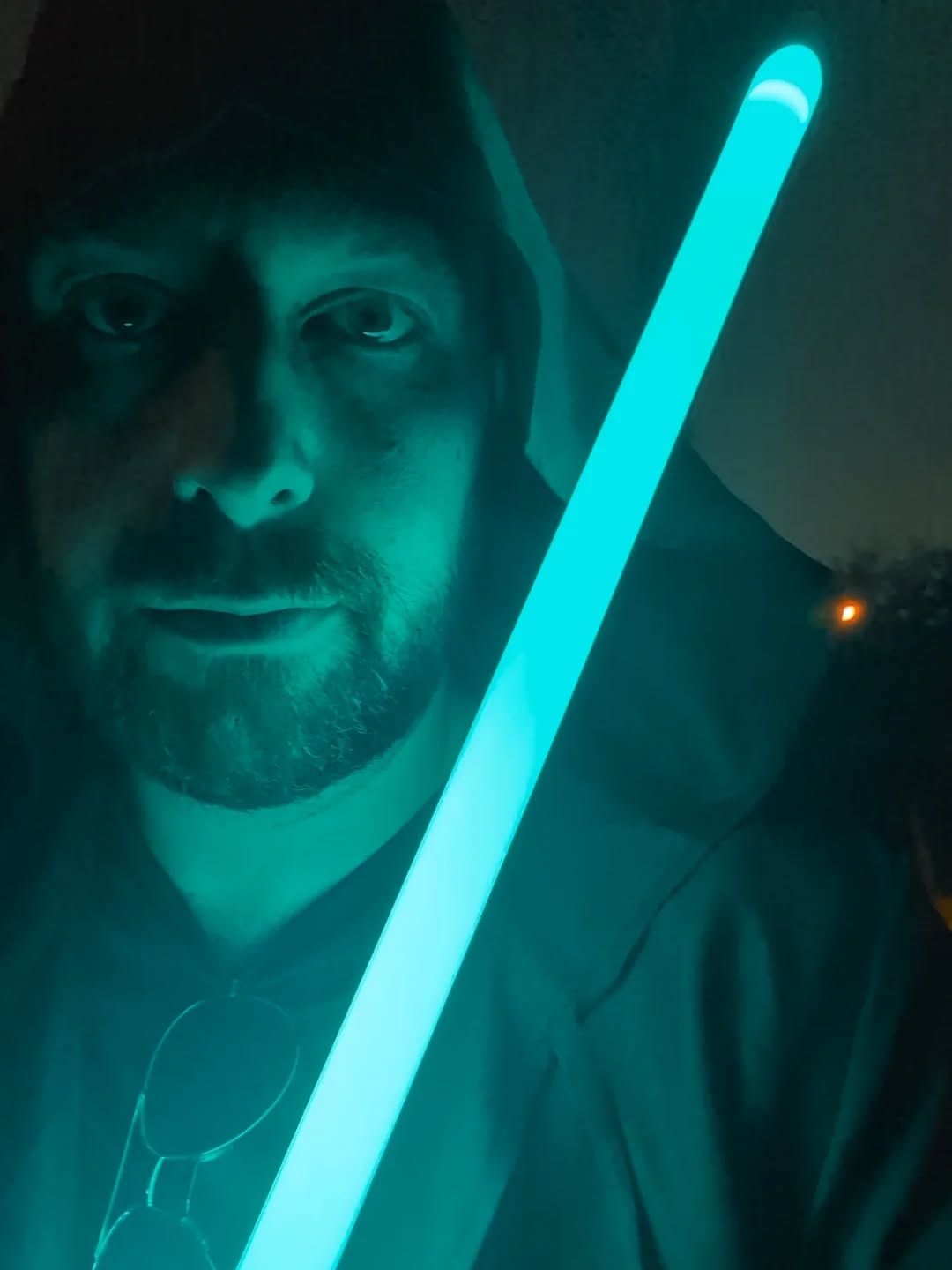 Световой меч джедая — свага в твоих руках