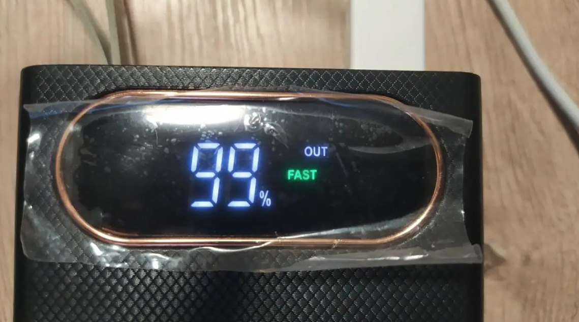 Корпус Power Bank на 16 акумуляторів 18650