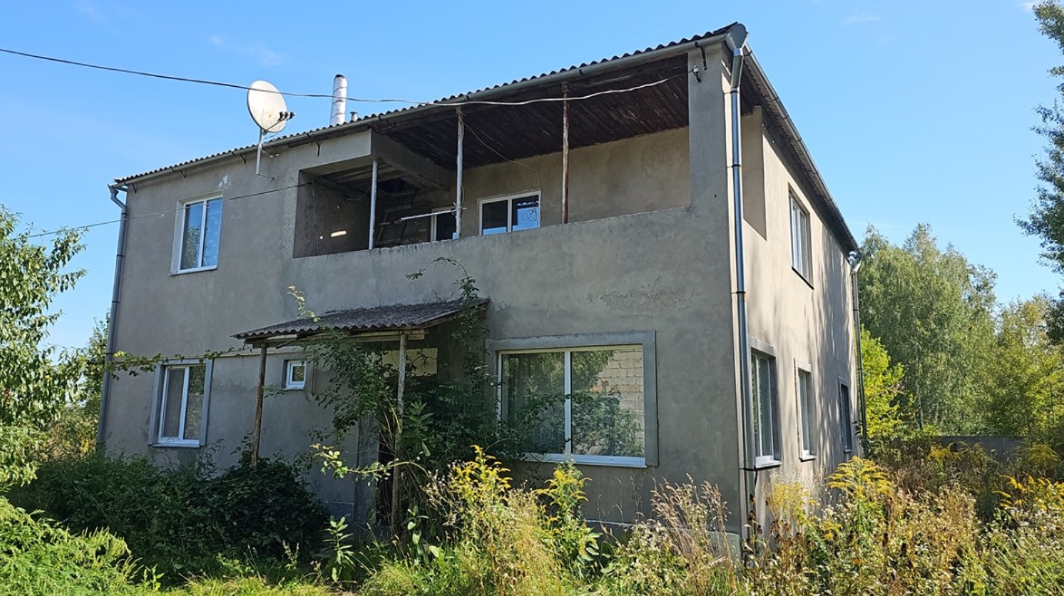 Будинок поруч з лісом – 69 км до столиці