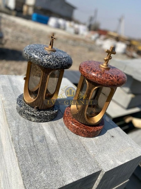 Памятники з граніту, граніт оптом від LV-Granit