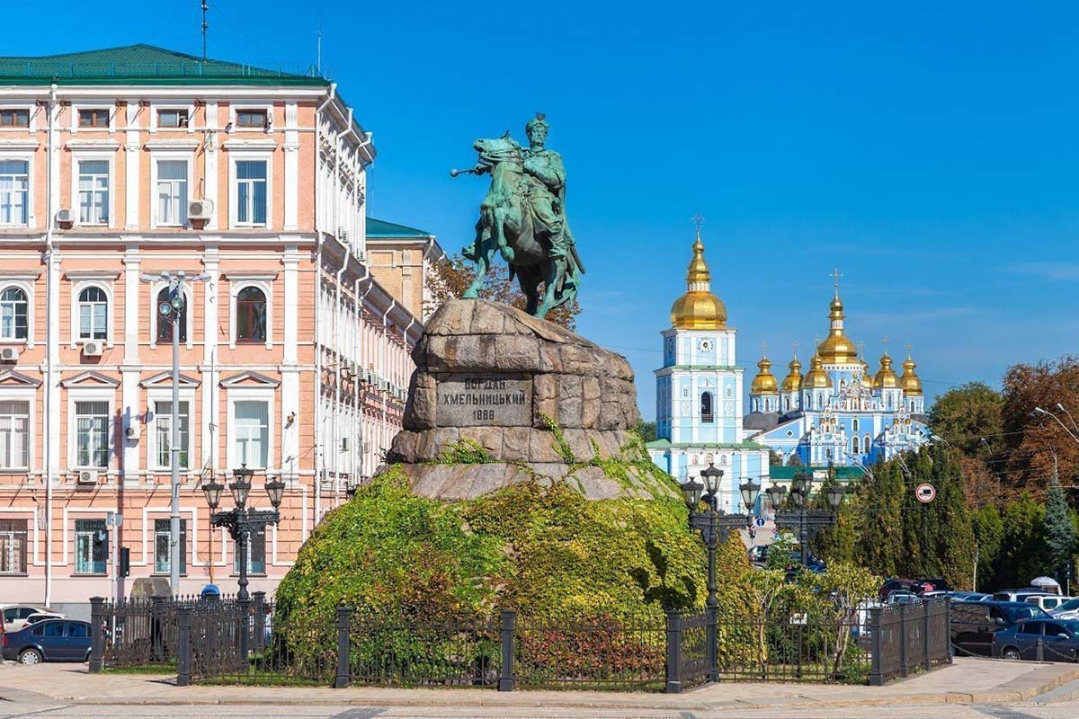 Таксі Київ — Краків | Міжнародний трансфер до Польщі