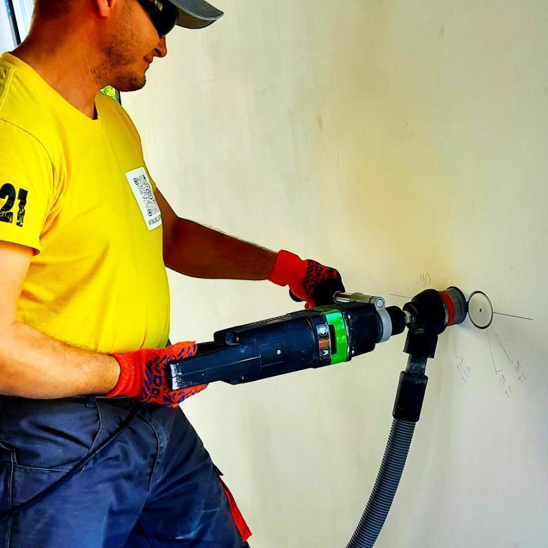 Штробление без пыли Харьков. Штробы под проводку