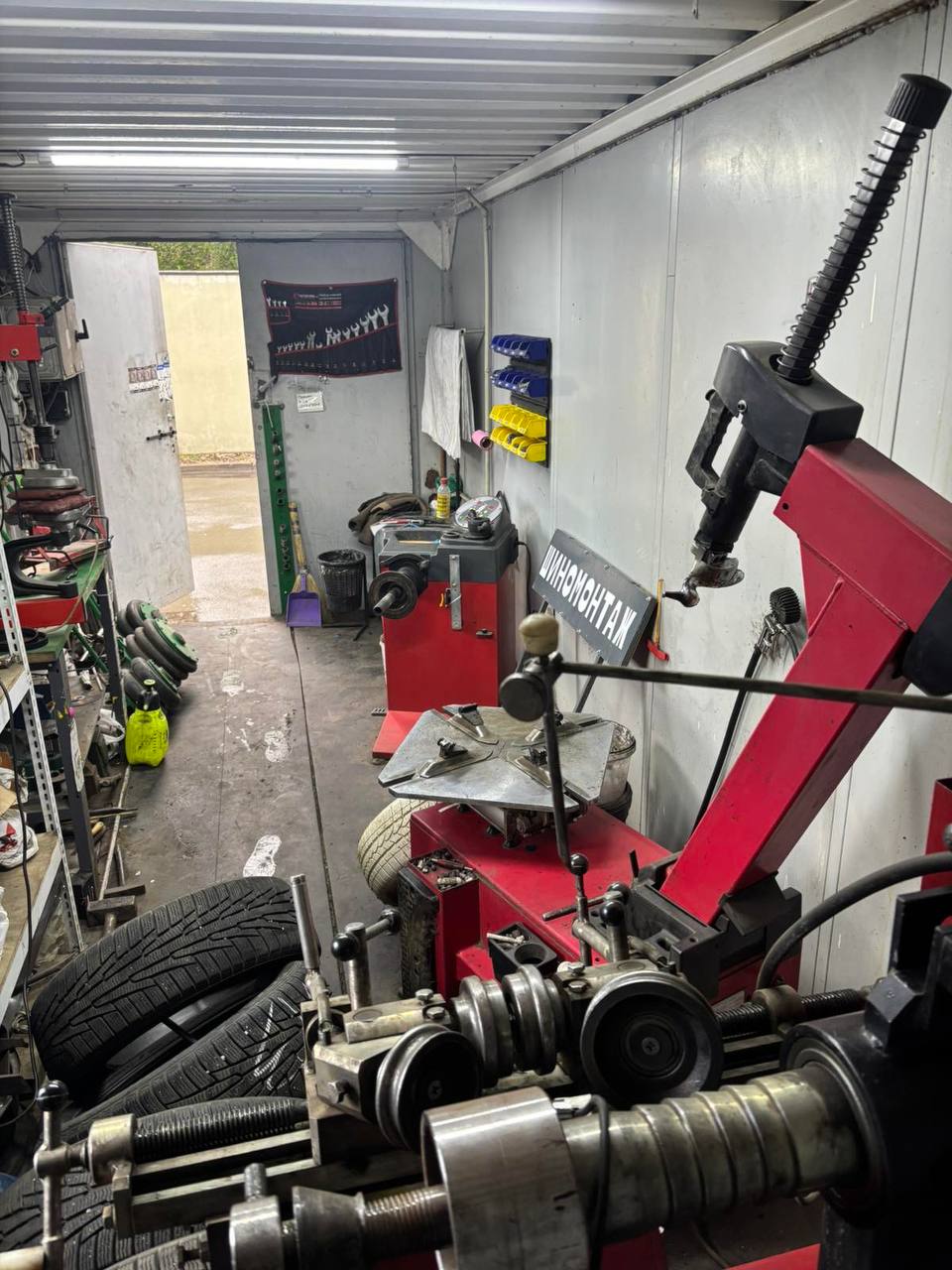 Оренда приміщення під шиномонтаж у Кривому Розіі, Автовокзал