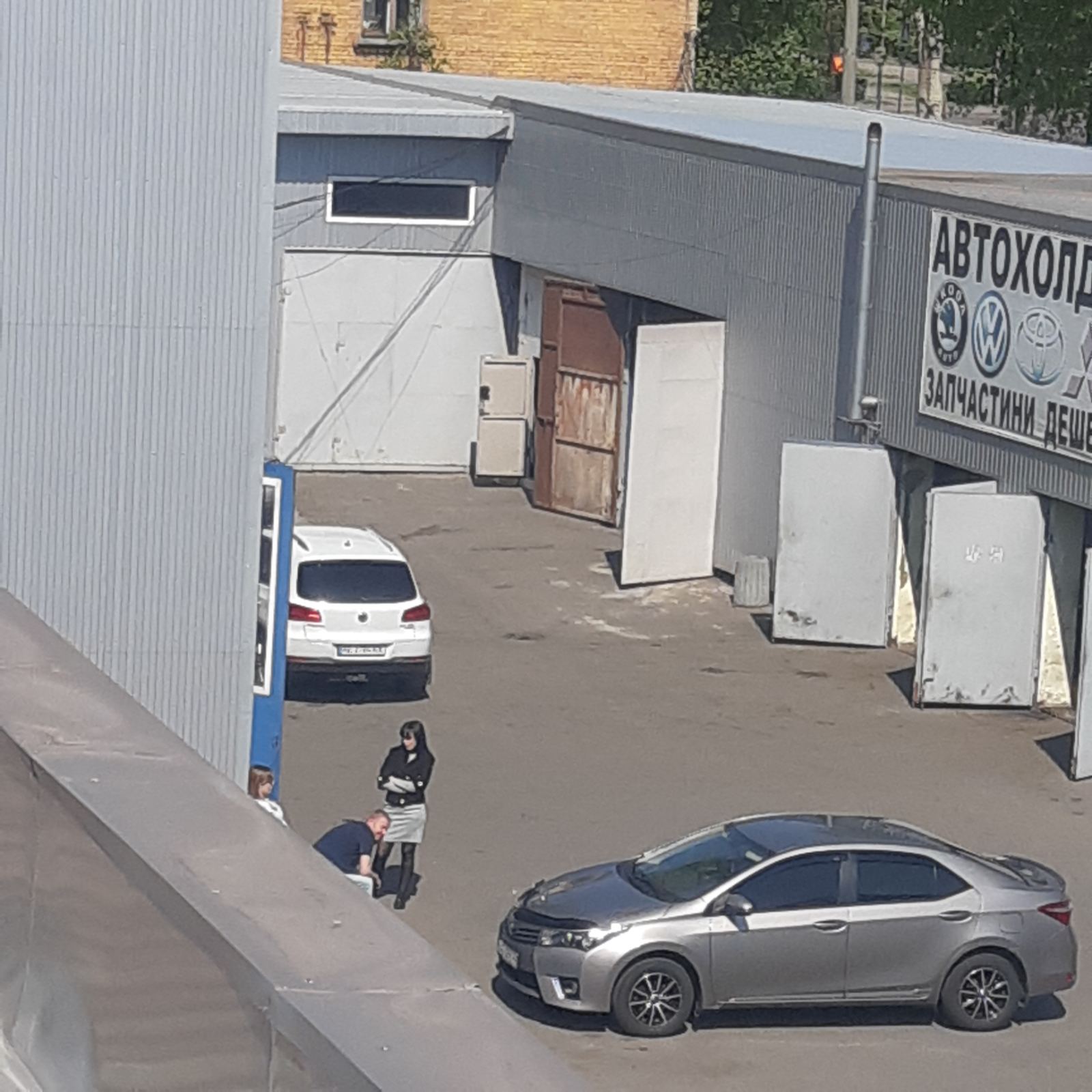 Здається в оренду приміщення 75 м кв під СТО або склад