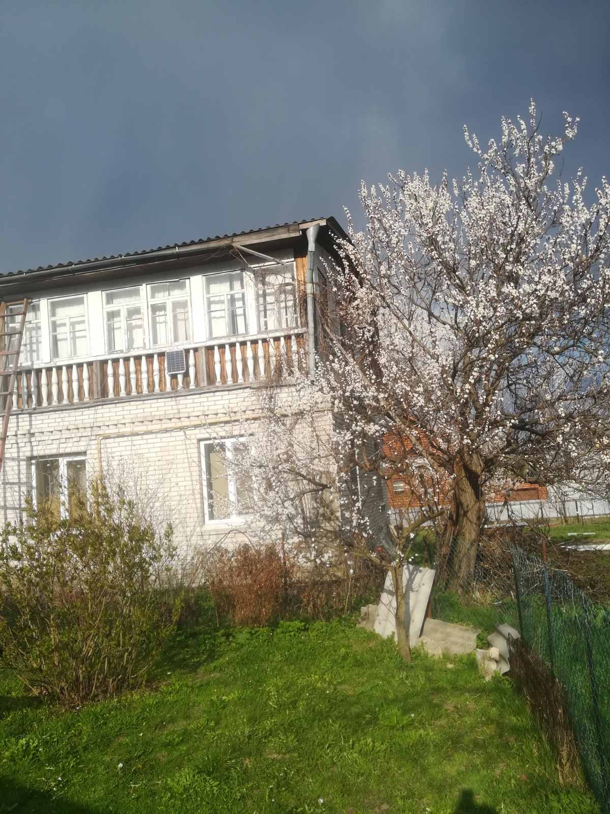 Продаётся будинок Київська обл. Обухівський район с. м. т.